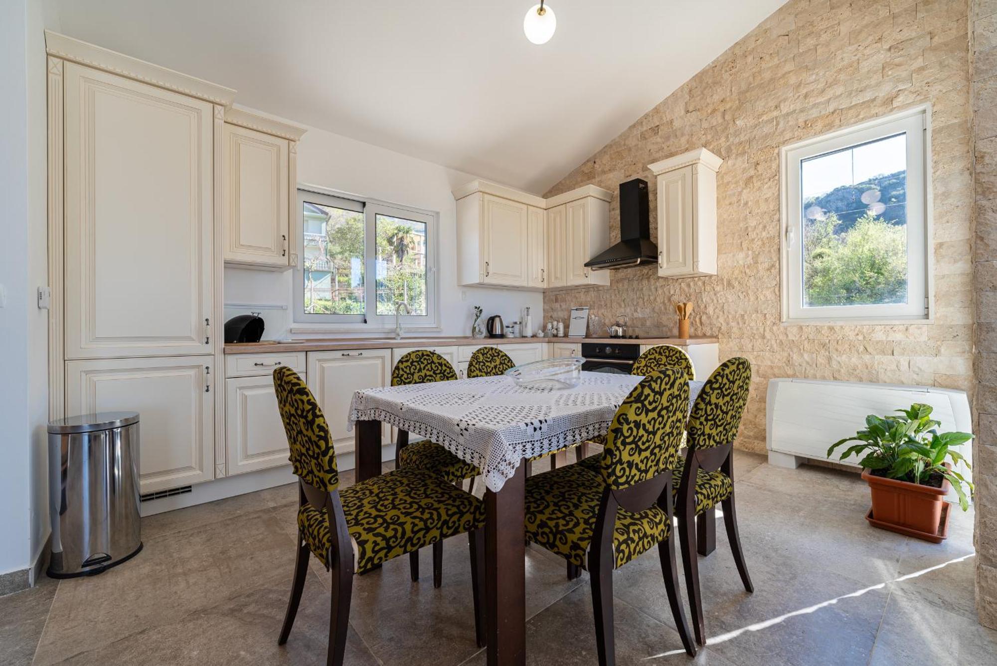 Ventus Rosa Apartment Budva