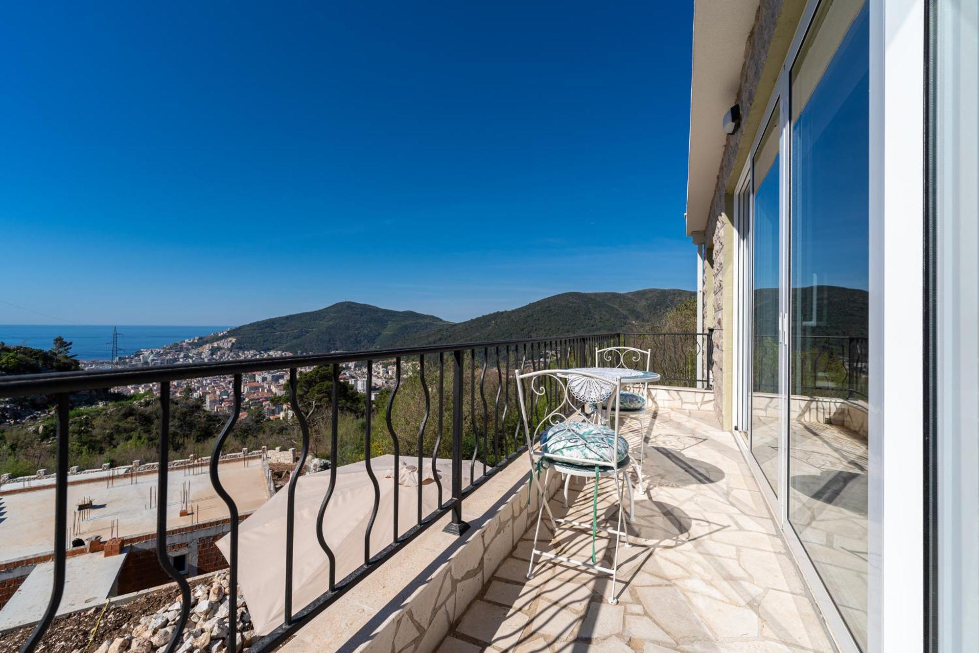 Ventus Rosa Apartment Budva
