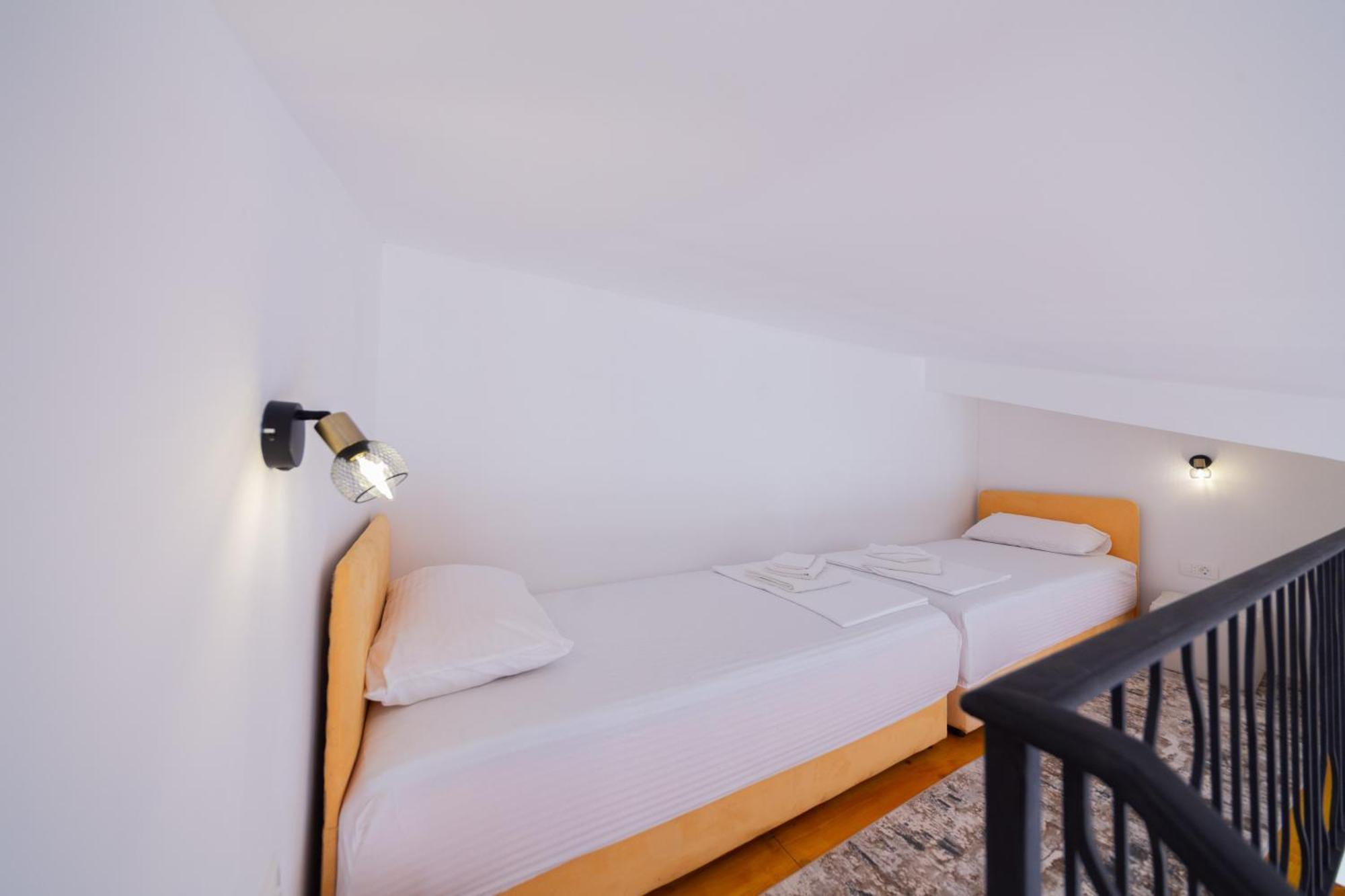 Ventus Rosa Apartment *